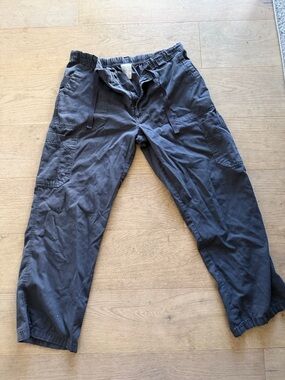 Carhartt Men's Cargo Pants in Dark Gray with inner tie button and zipper large